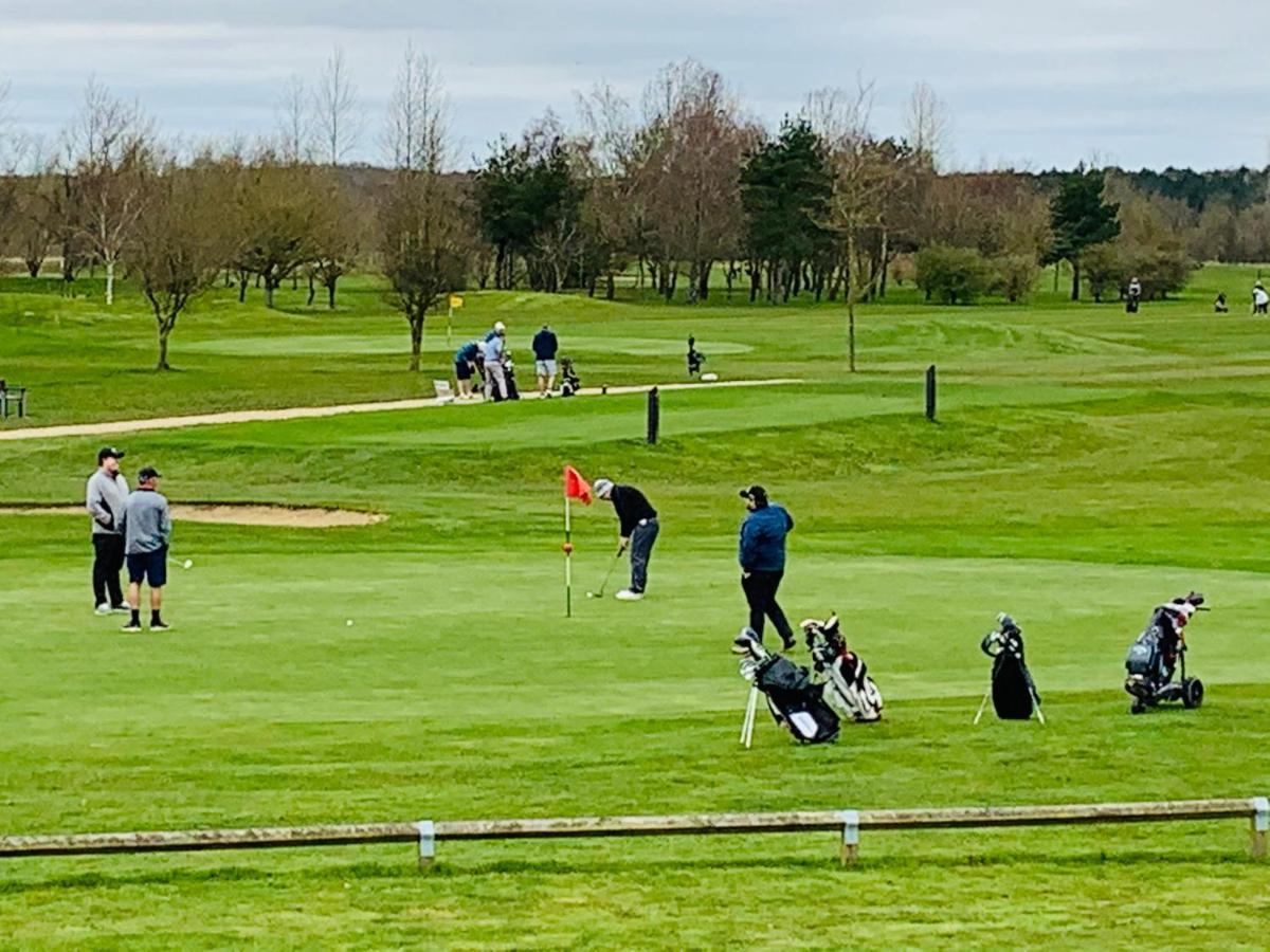 Silverstone Golf Club And Hotel Exterior photo