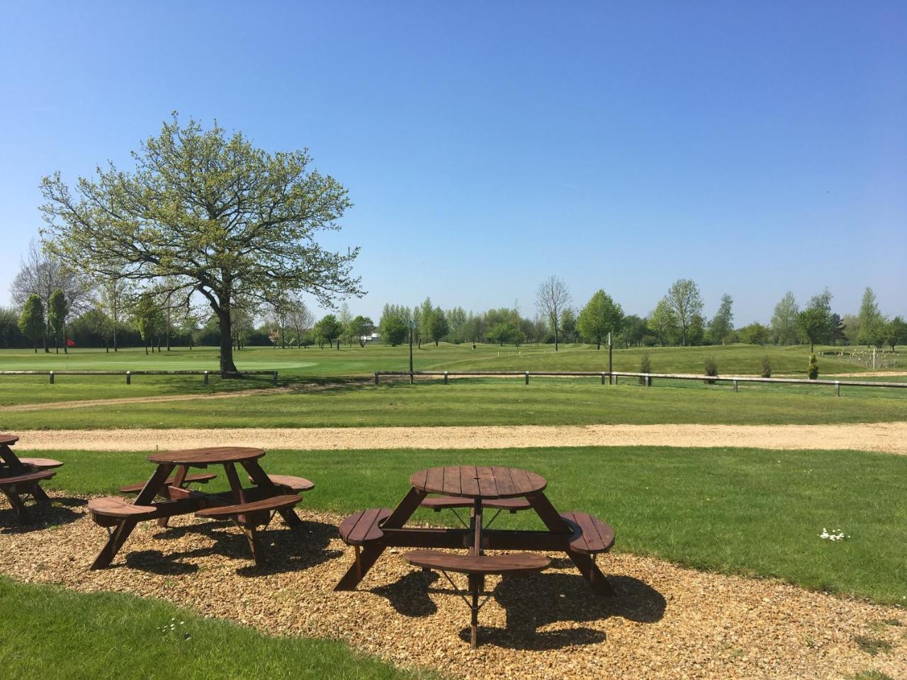 Silverstone Golf Club And Hotel Exterior photo